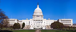 266px-Capitol_Building_Full_View